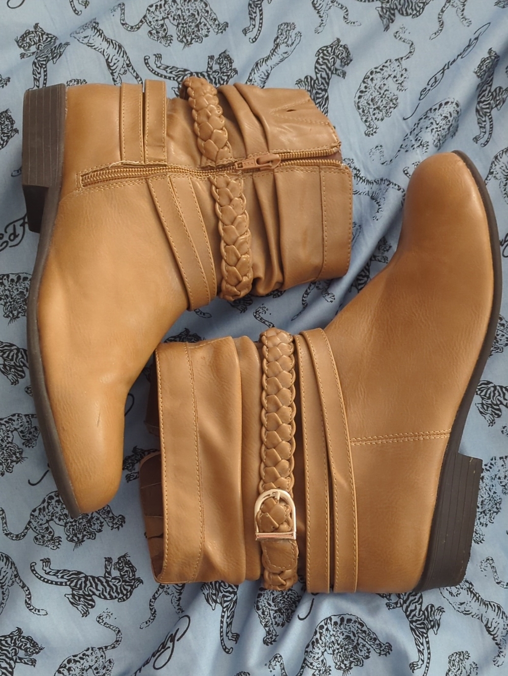 comfortview Braided Strap Tan Ankle Booties